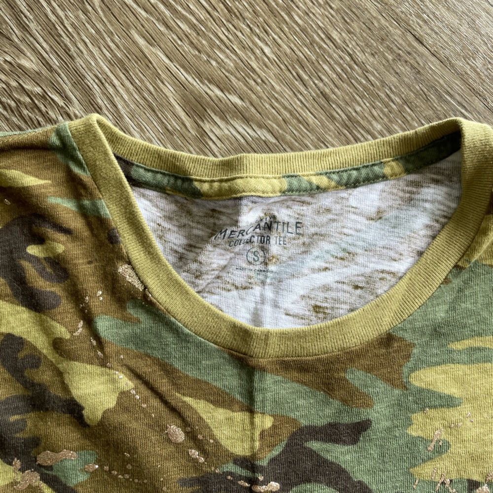 J Crew | T-shirt - Picture 2 of 4
